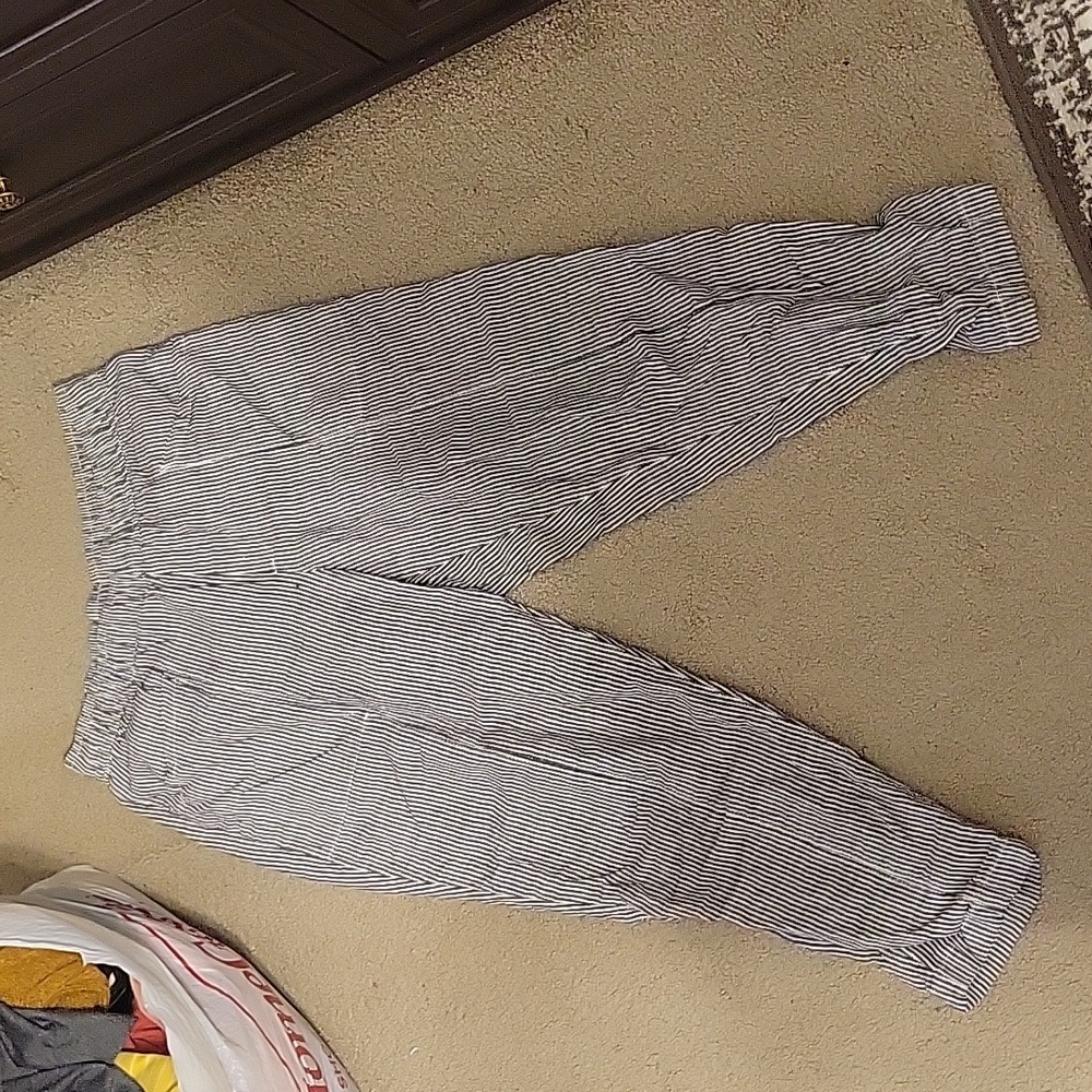 Old Navy Straight Taper Pants